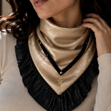 Bandana dorado negro